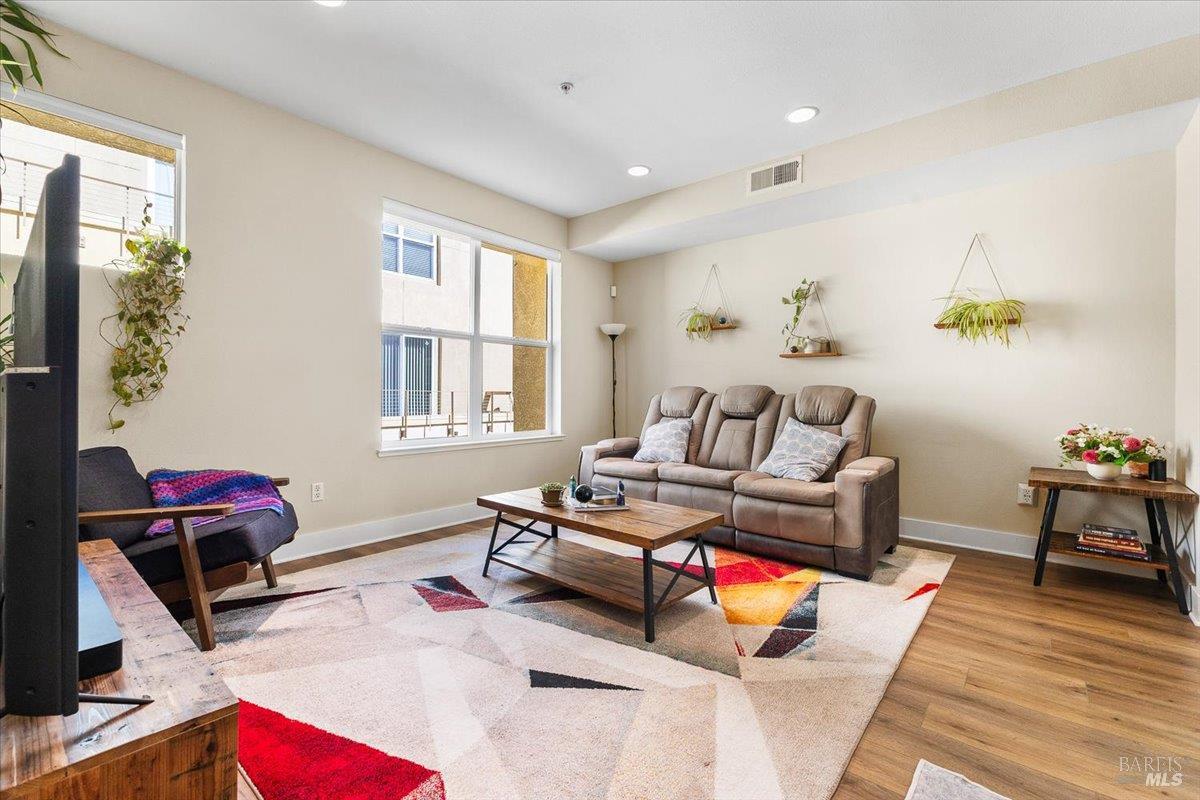 310 City Center Drive Rohnert Park CA 94928