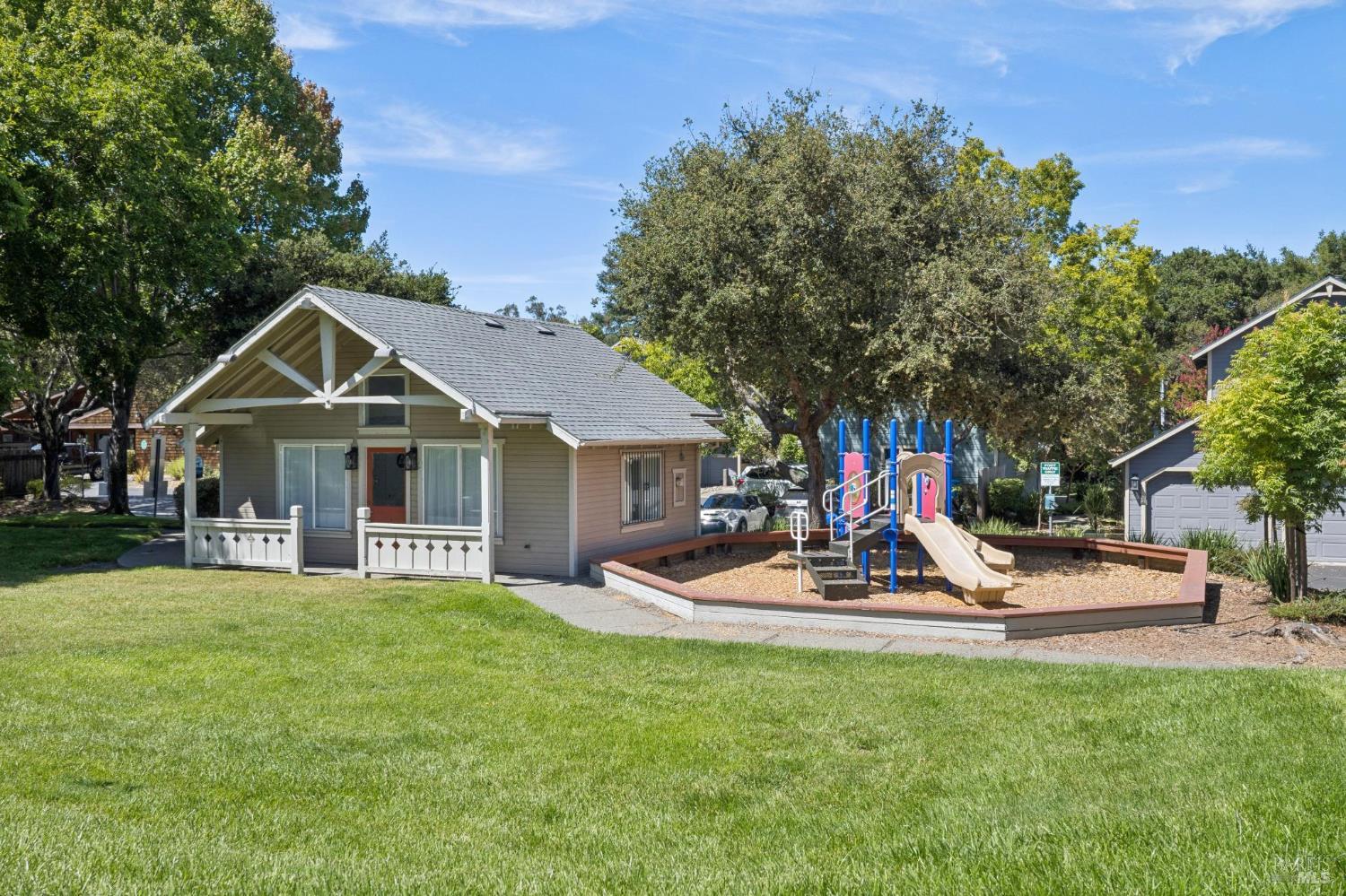 2 Rain Tree Court Petaluma CA 94952