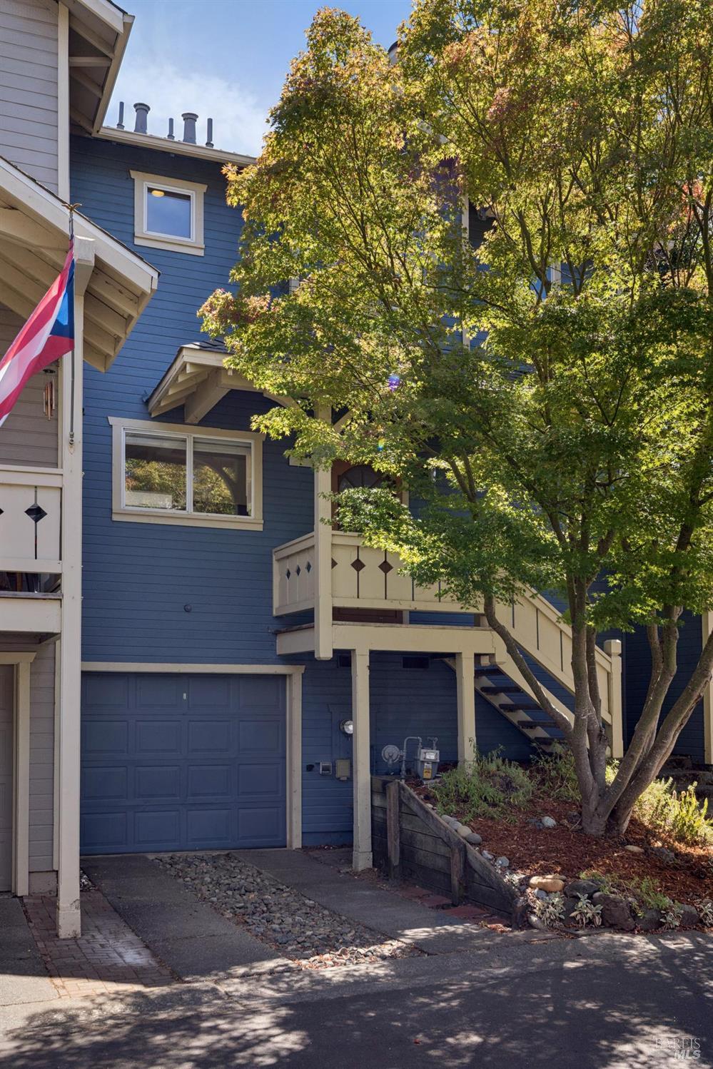 2 Rain Tree Court Petaluma CA 94952