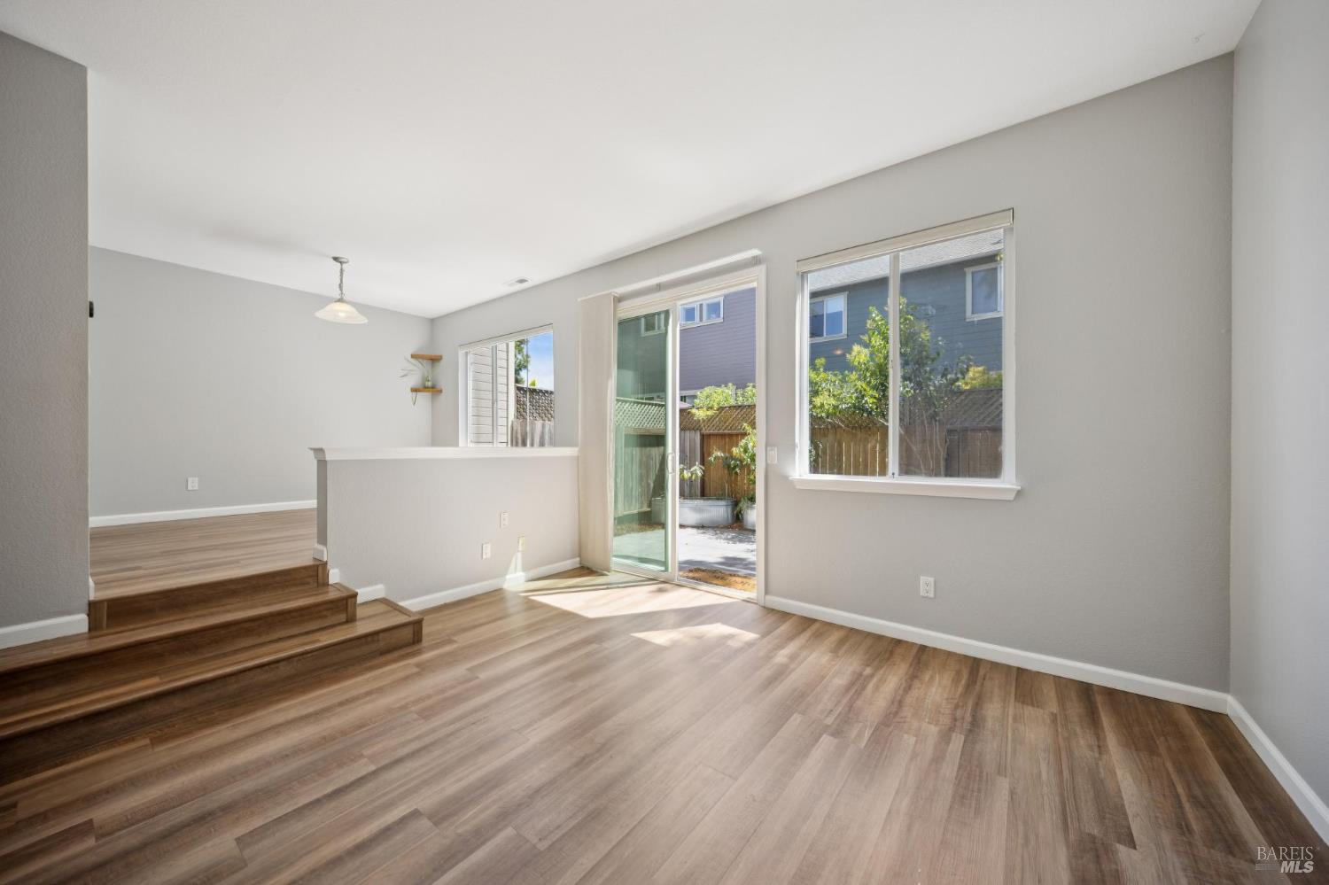 2 Rain Tree Court Petaluma CA 94952