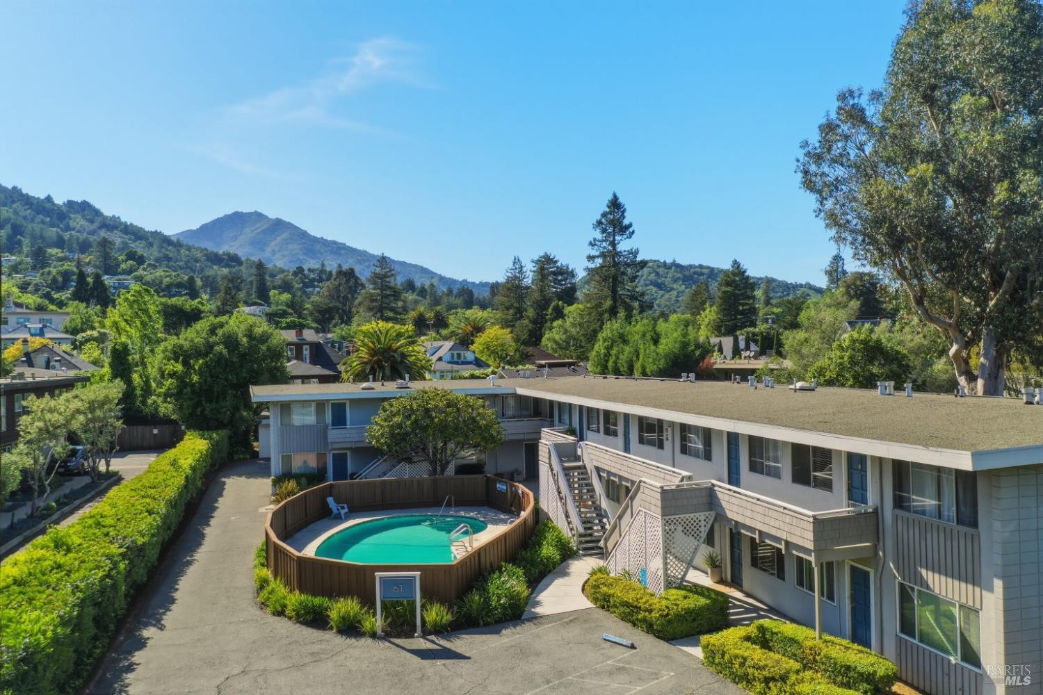 61 Pixley Avenue Corte Madera CA 94925