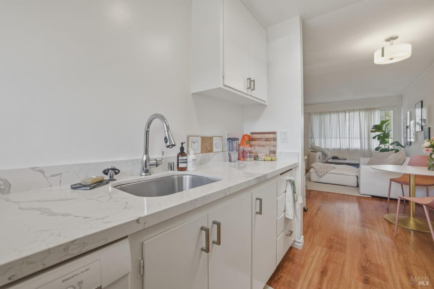 61 Pixley Avenue Corte Madera CA 94925