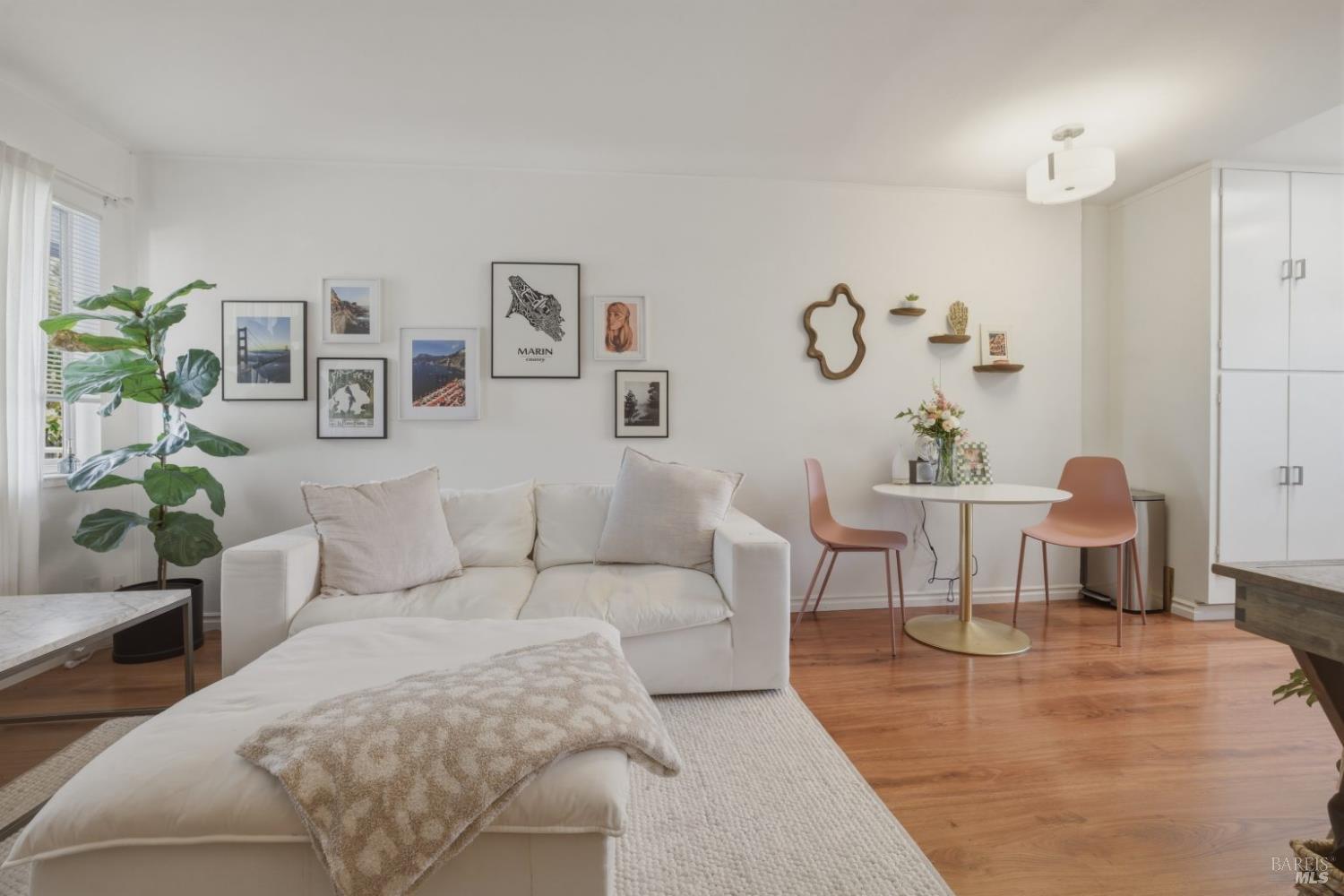 61 Pixley Avenue Corte Madera CA 94925