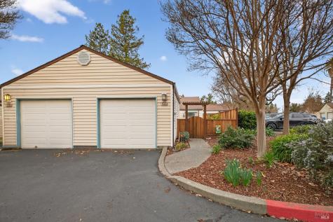 1600 Yardley Street Santa Rosa CA 95403