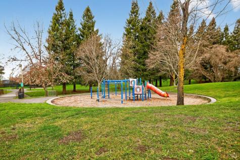 1600 Yardley Street Santa Rosa CA 95403