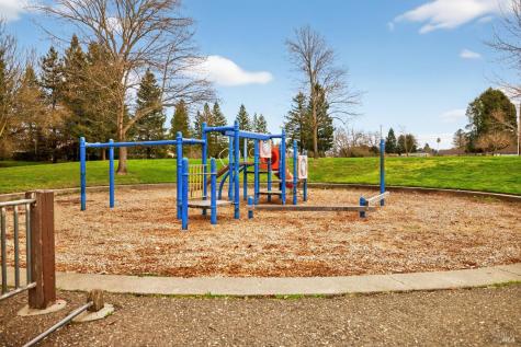 1600 Yardley Street Santa Rosa CA 95403