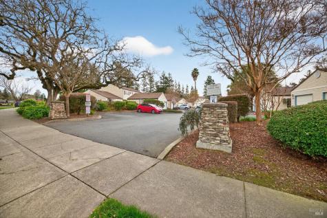 1600 Yardley Street Santa Rosa CA 95403