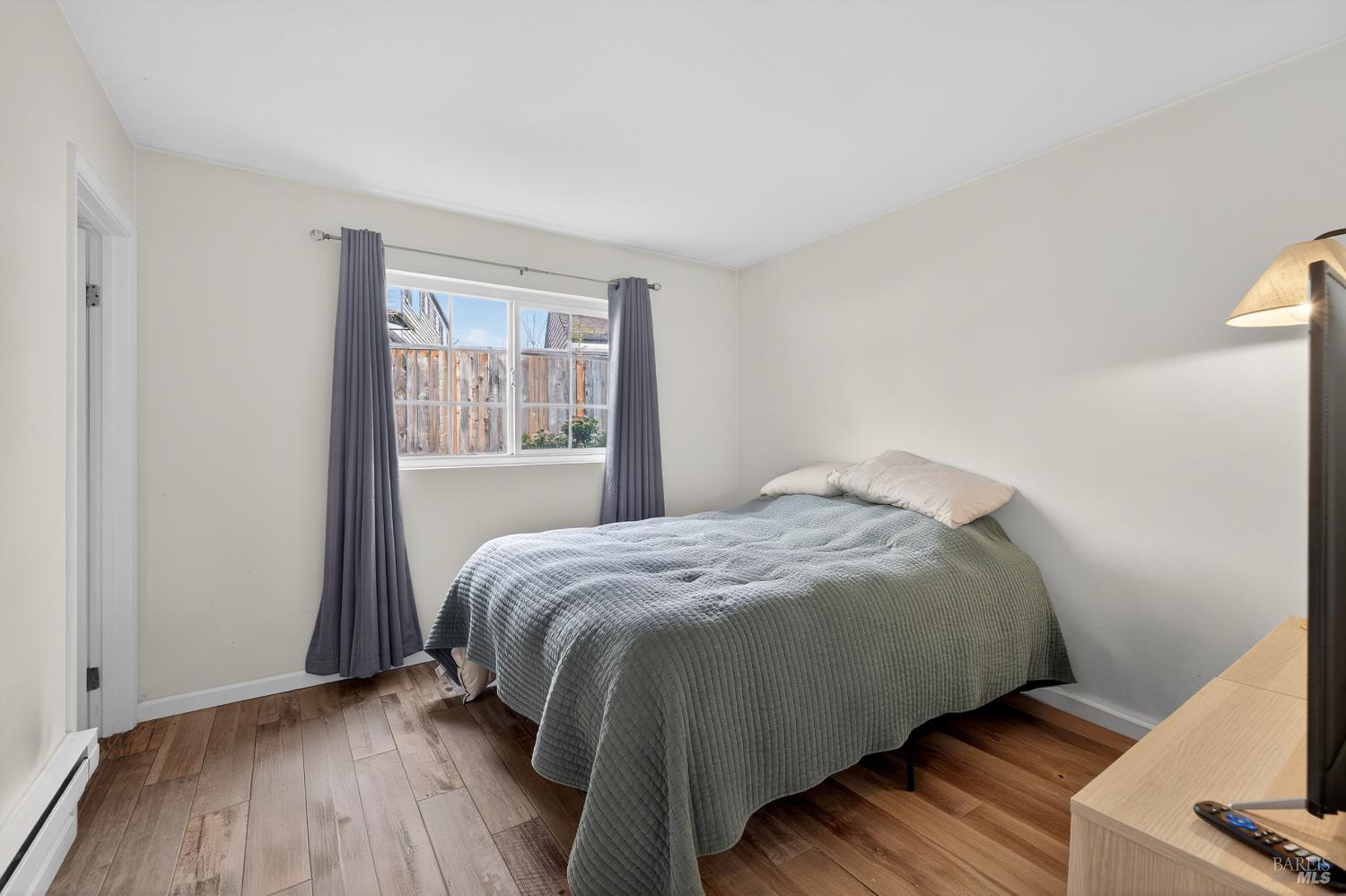 1600 Yardley Street Santa Rosa CA 95403