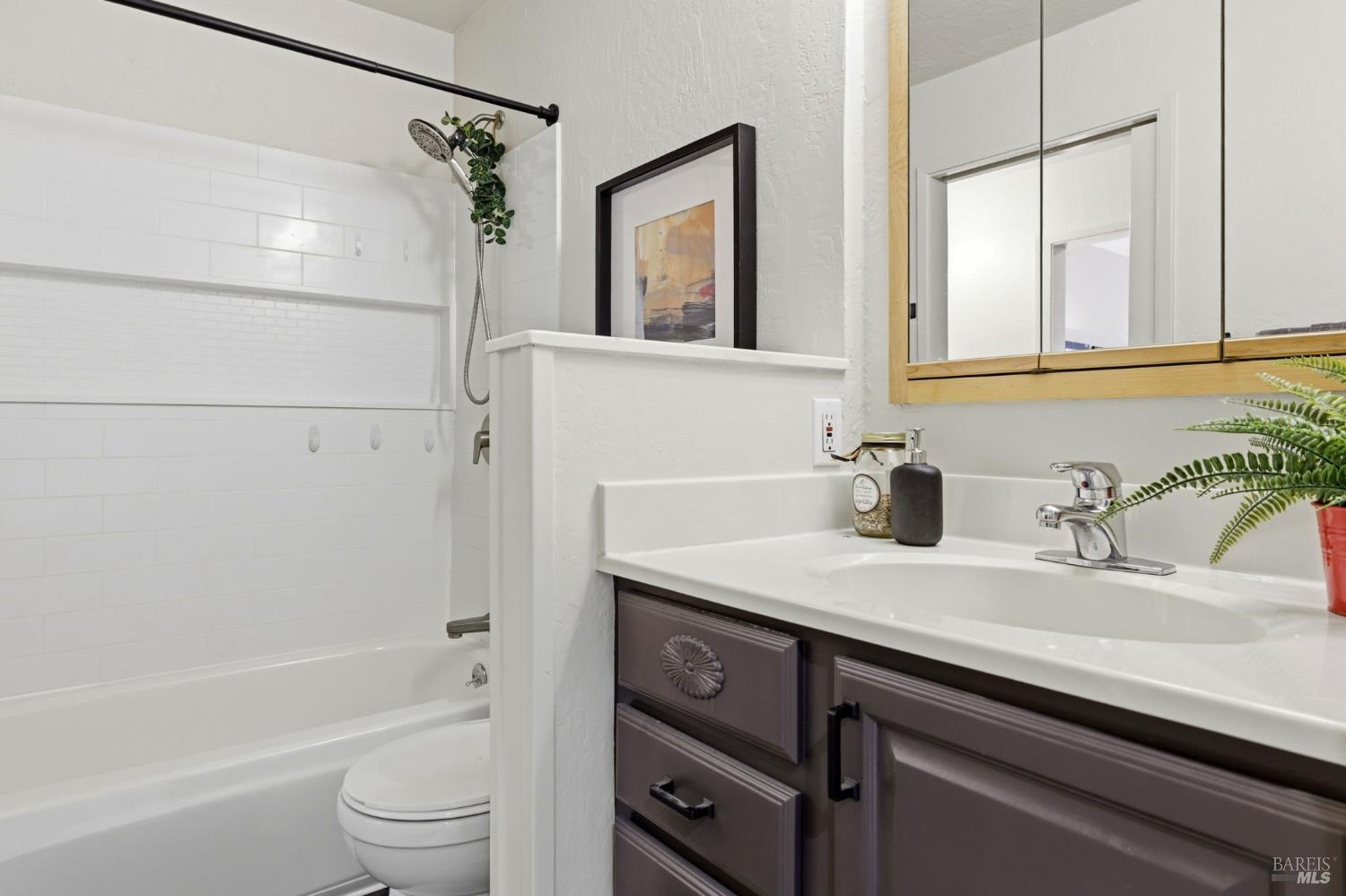 3552 Shelter Creek Drive Napa CA 94558