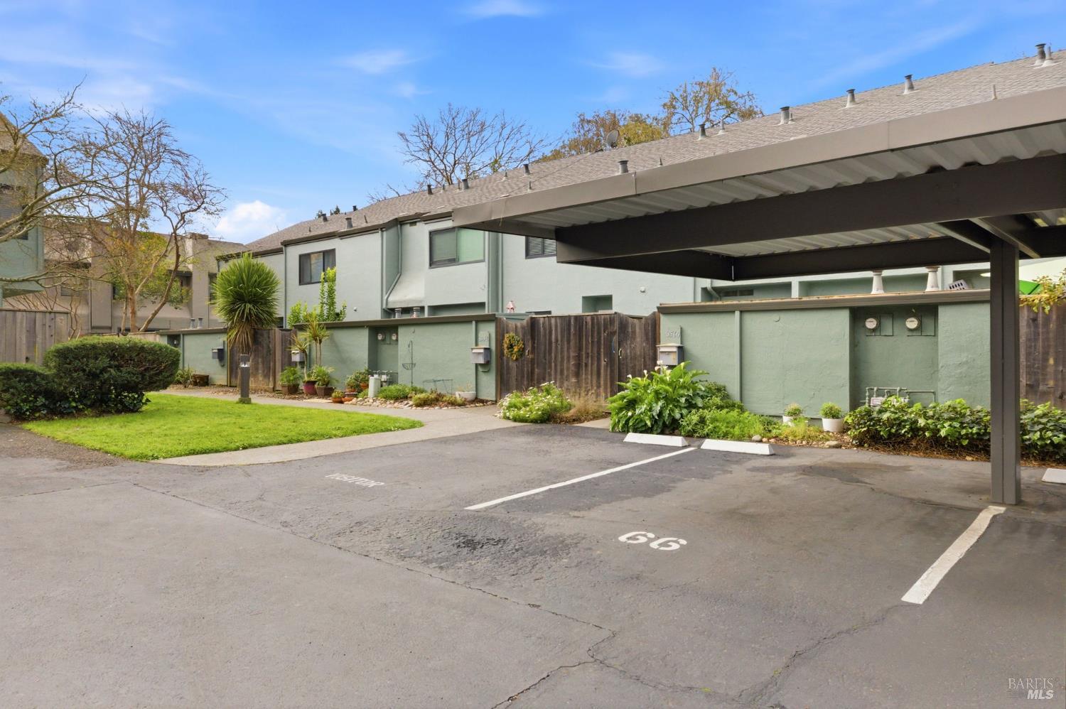 3552 Shelter Creek Drive Napa CA 94558