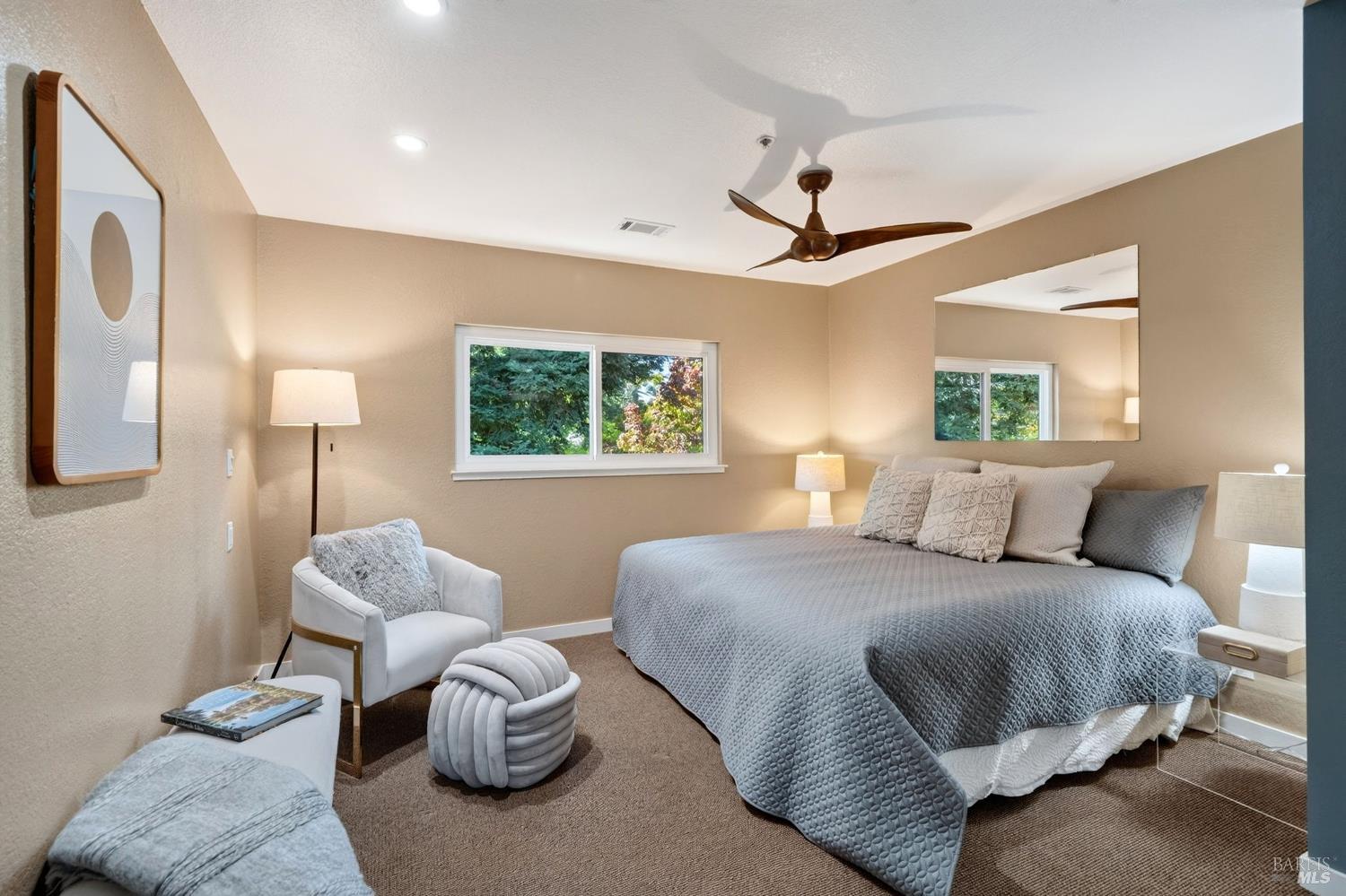27 Blossom Court W Napa CA 94558