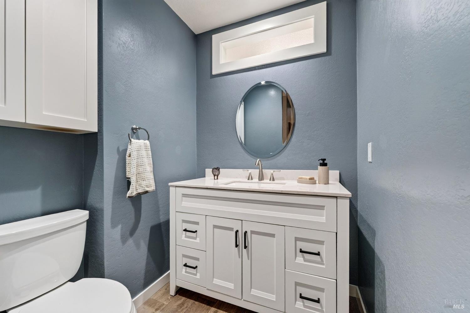 27 Blossom Court W Napa CA 94558
