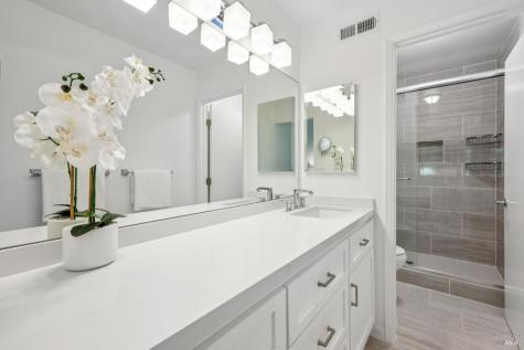 53 Flicker Drive Novato CA 94949