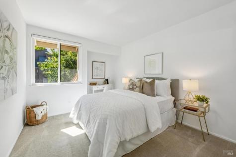 53 Flicker Drive Novato CA 94949