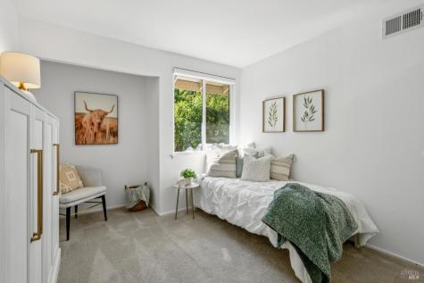 53 Flicker Drive Novato CA 94949