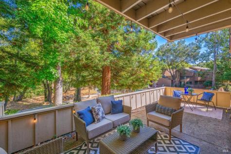 53 Flicker Drive Novato CA 94949