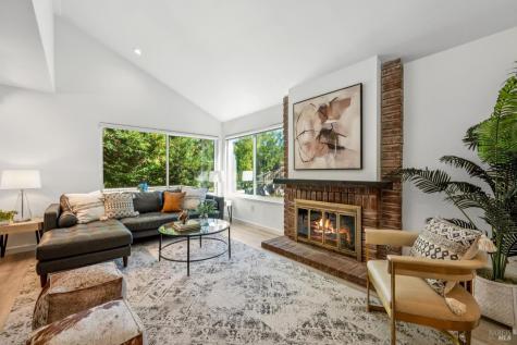 53 Flicker Drive Novato CA 94949