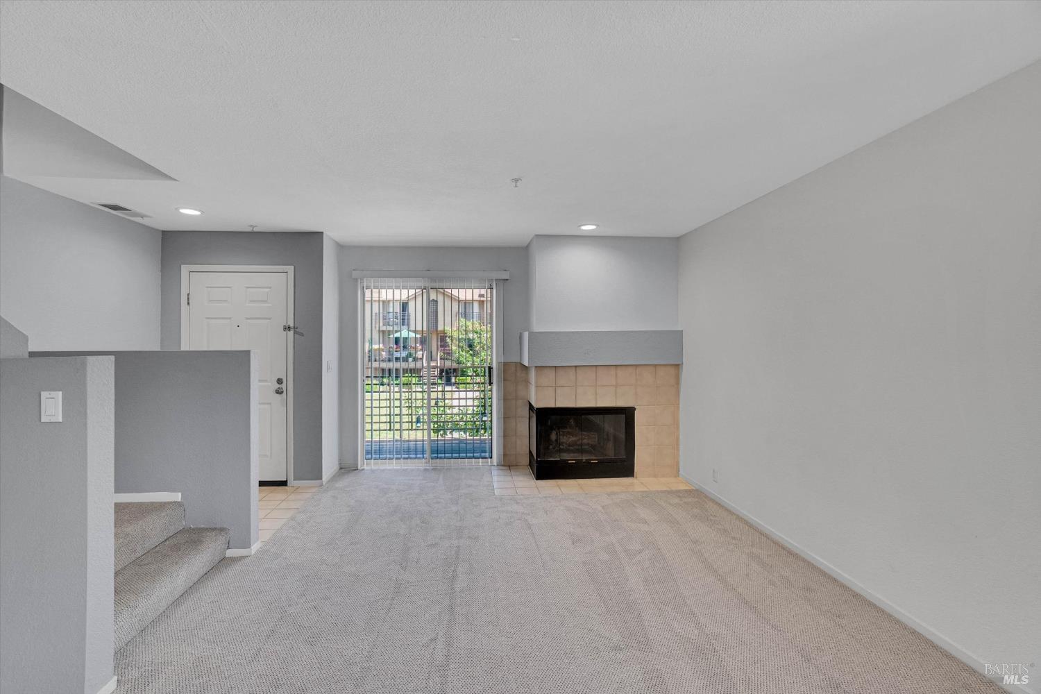 1152 Pear Tree Lane Napa CA 94558