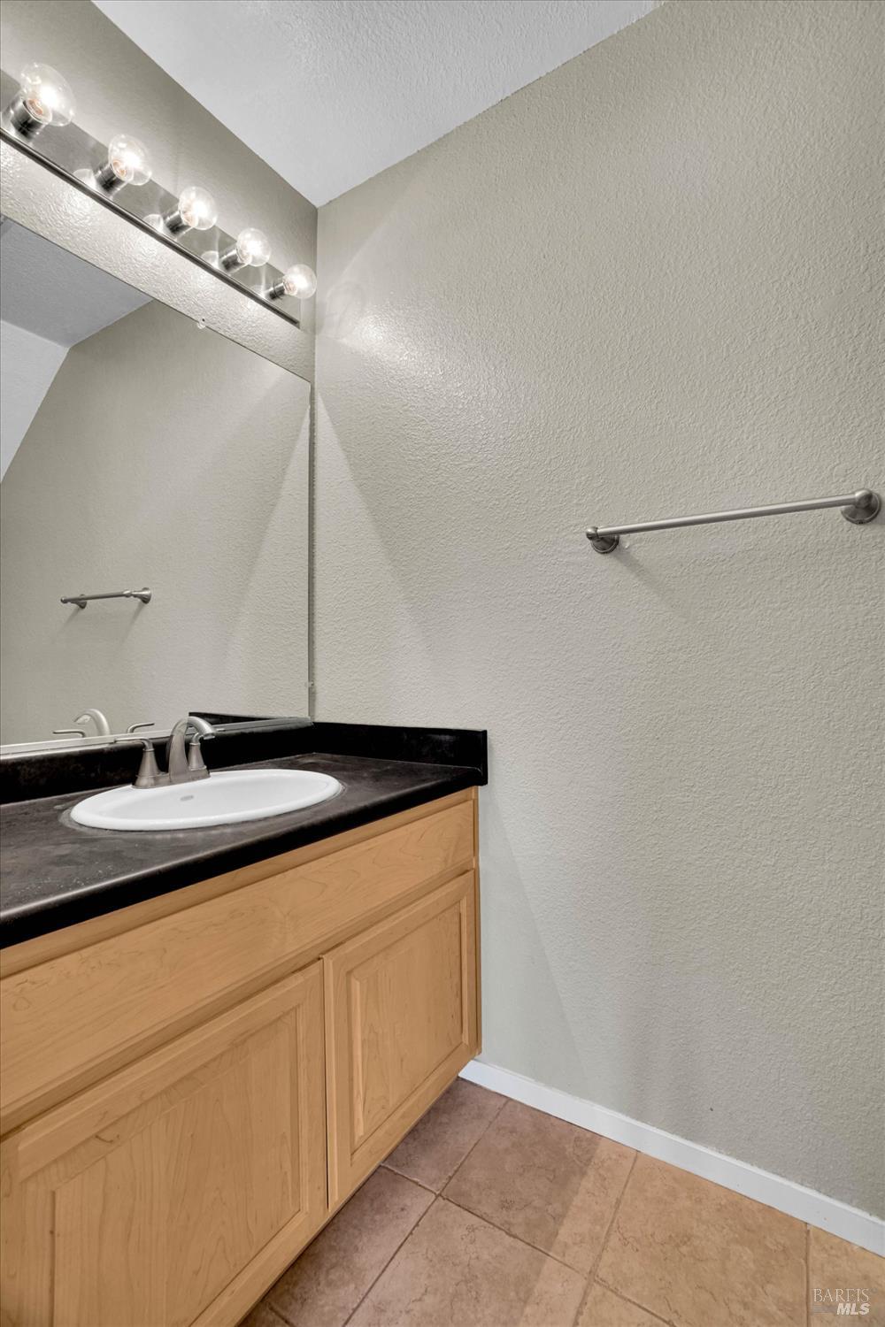 1152 Pear Tree Lane Napa CA 94558