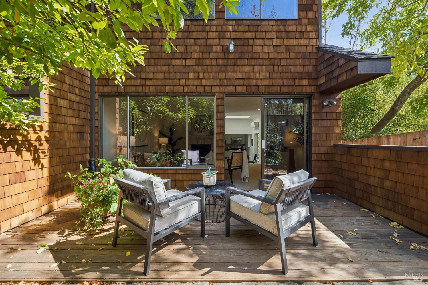 831 Sir Francis Drake Boulevard San Anselmo CA 94960