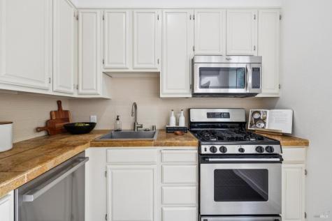 831 Sir Francis Drake Boulevard San Anselmo CA 94960