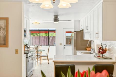 847 W Spain Street Sonoma CA 95476