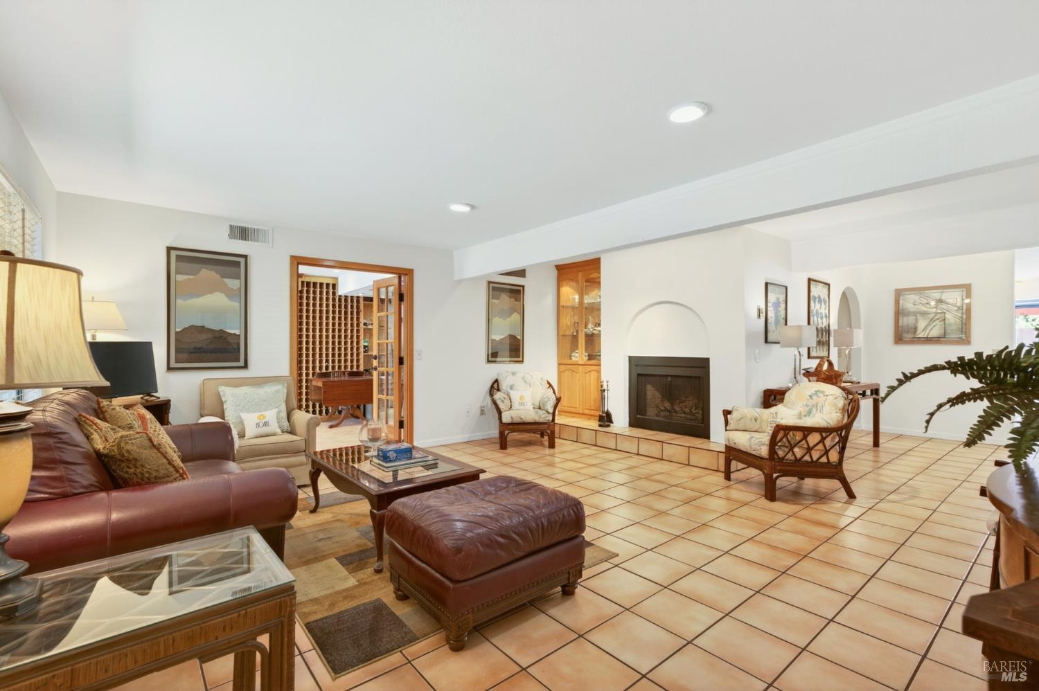 847 W Spain Street Sonoma CA 95476