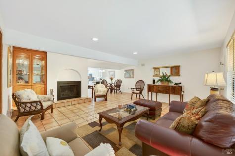 847 W Spain Street Sonoma CA 95476