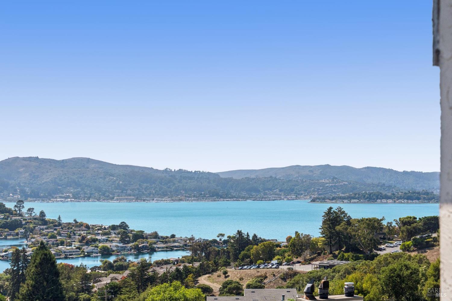 94 Marinero Circle Tiburon CA 94920