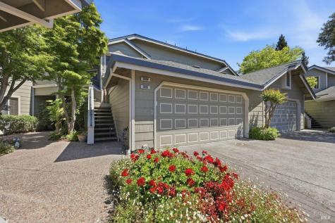2092 Stonefield Lane Santa Rosa CA 95403