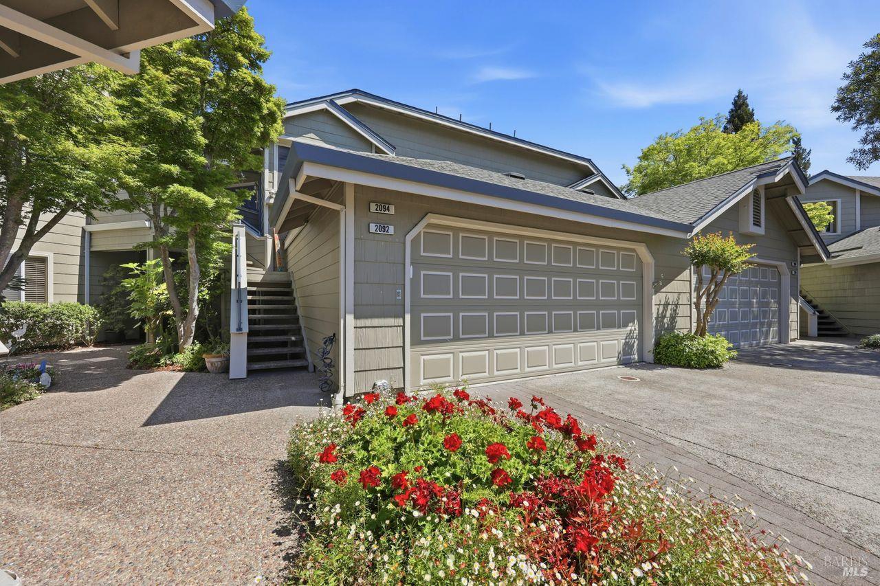 2092 Stonefield Lane Santa Rosa CA 95403