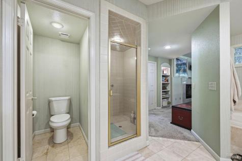 2092 Stonefield Lane Santa Rosa CA 95403