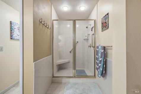 2092 Stonefield Lane Santa Rosa CA 95403