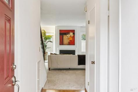 13 Burdell Court Novato CA 94949