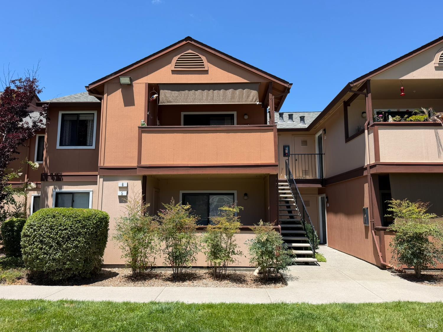 8201 Camino Colegio Rohnert Park CA 94928