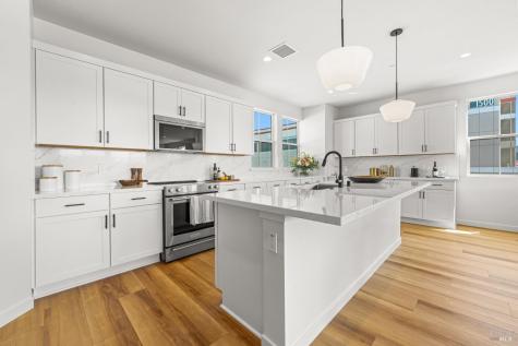 1480 Waterside Lane Rohnert Park CA 94928