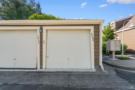 2706 Lakeview Drive Santa Rosa CA 95405