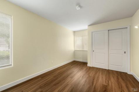 2706 Lakeview Drive Santa Rosa CA 95405