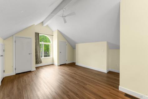 2706 Lakeview Drive Santa Rosa CA 95405