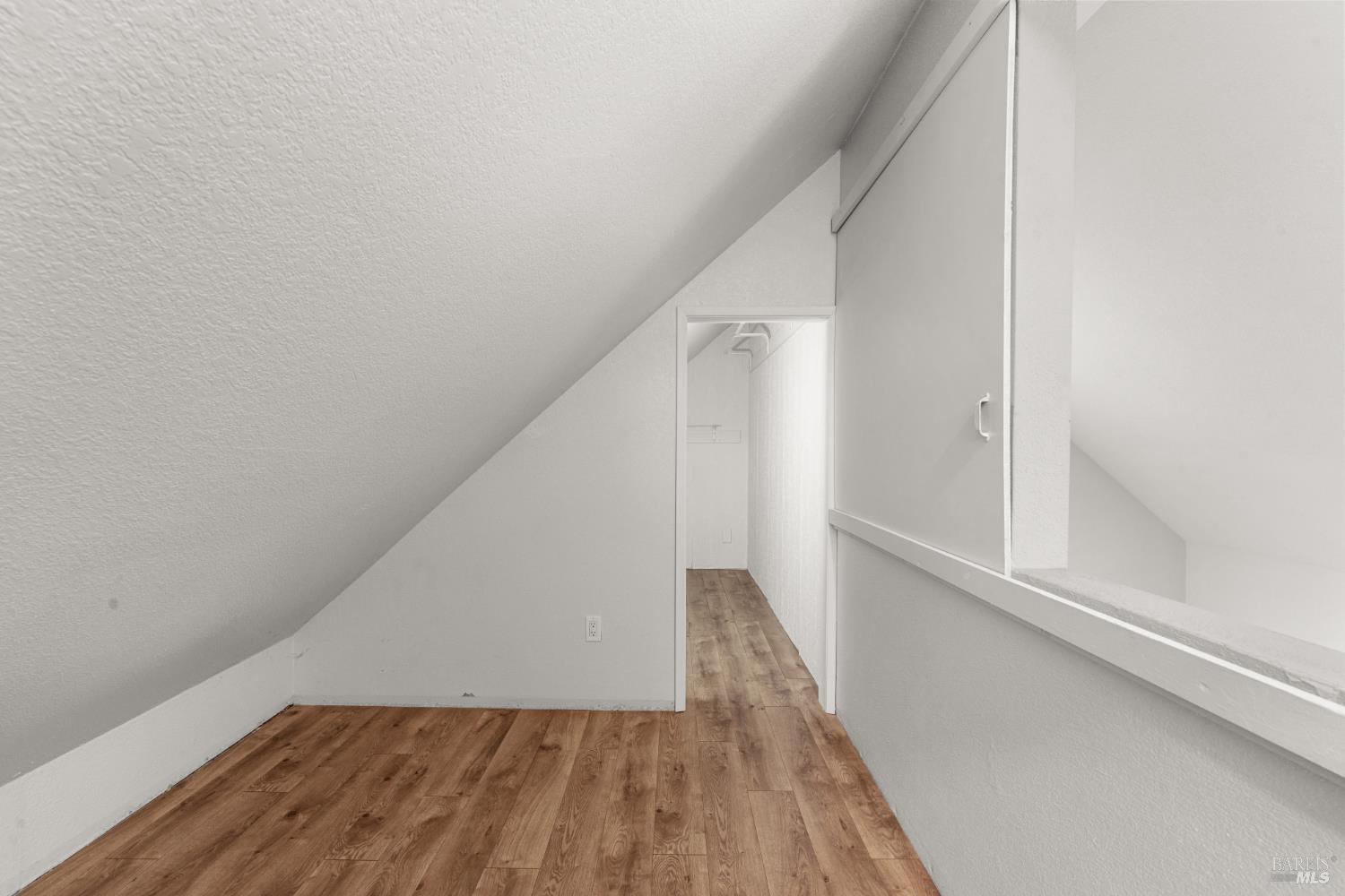 2706 Lakeview Drive Santa Rosa CA 95405