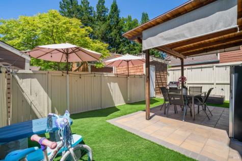 2706 Lakeview Drive Santa Rosa CA 95405