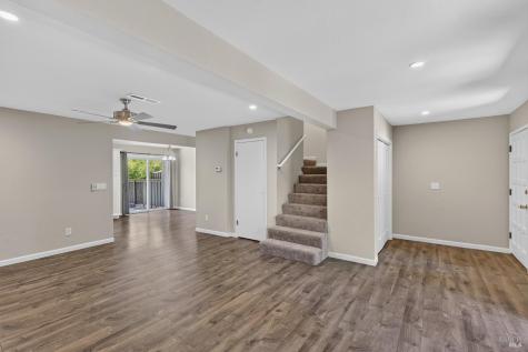 218 Los Alamos Road Santa Rosa CA 95409