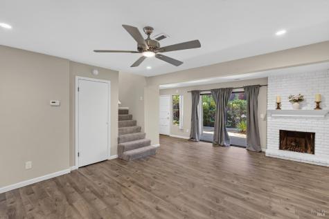 218 Los Alamos Road Santa Rosa CA 95409