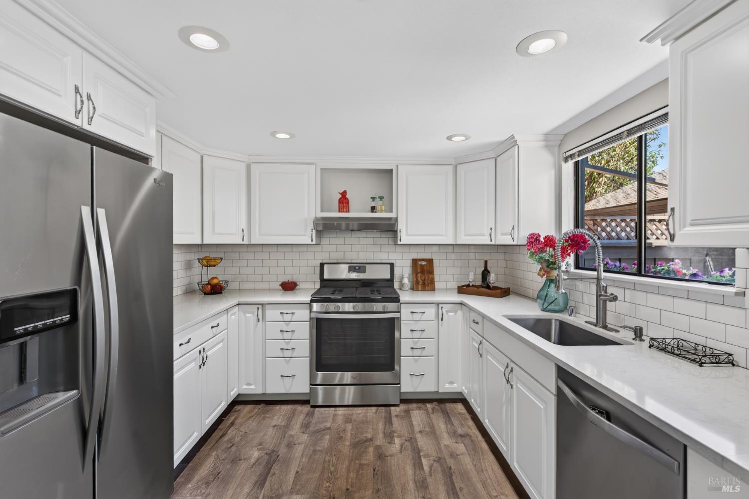 218 Los Alamos Road Santa Rosa CA 95409