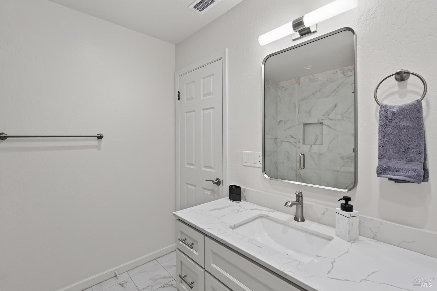 218 Los Alamos Road Santa Rosa CA 95409