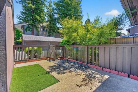 218 Los Alamos Road Santa Rosa CA 95409