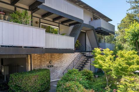 685 S Eliseo Drive Greenbrae CA 94904