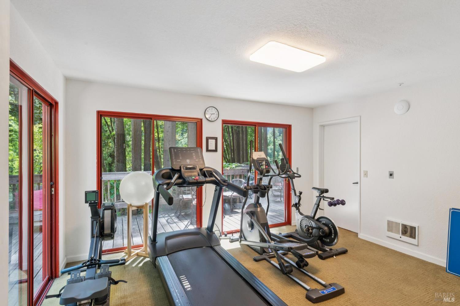 14093 Sosna Way Guerneville CA 95446