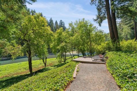 14093 Sosna Way Guerneville CA 95446