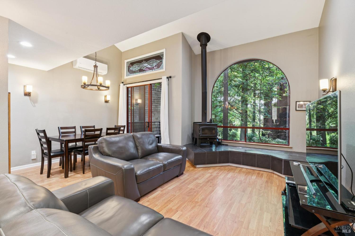 14093 Sosna Way Guerneville CA 95446